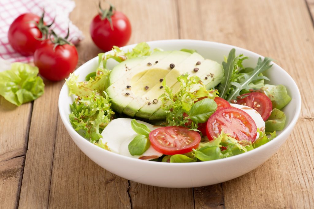Salatka z awokado