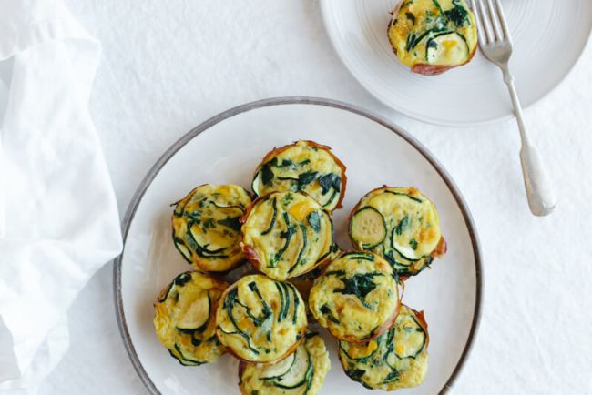 Zucchini-and-Prosciutto-Egg-Muffin-Recipe-healthy-egg-muffin-1
